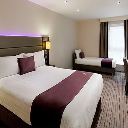 Premier Inn วินเนอร์ช ภายนอก รูปภาพ